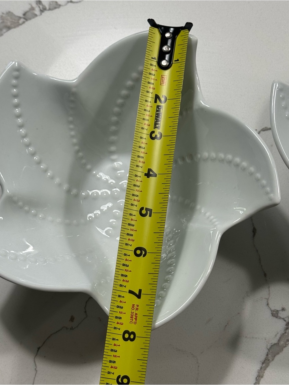 Pottery Barn Seashore StarFish Shaped Serving Bowls Ocean Set of 2 EUC - Picture 11 of 16